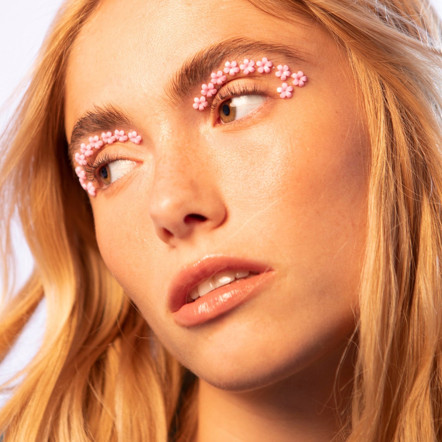 EYELINER STICKERS MODEL 07