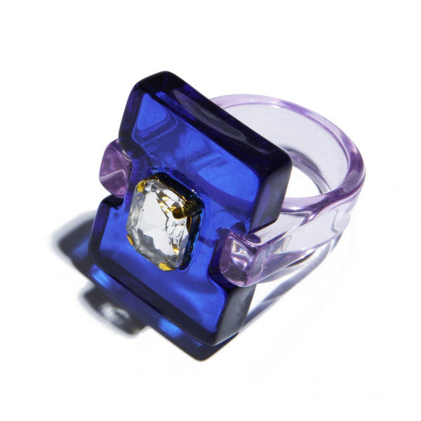 Anillo Cuadrado Transparente con Piedra Azul