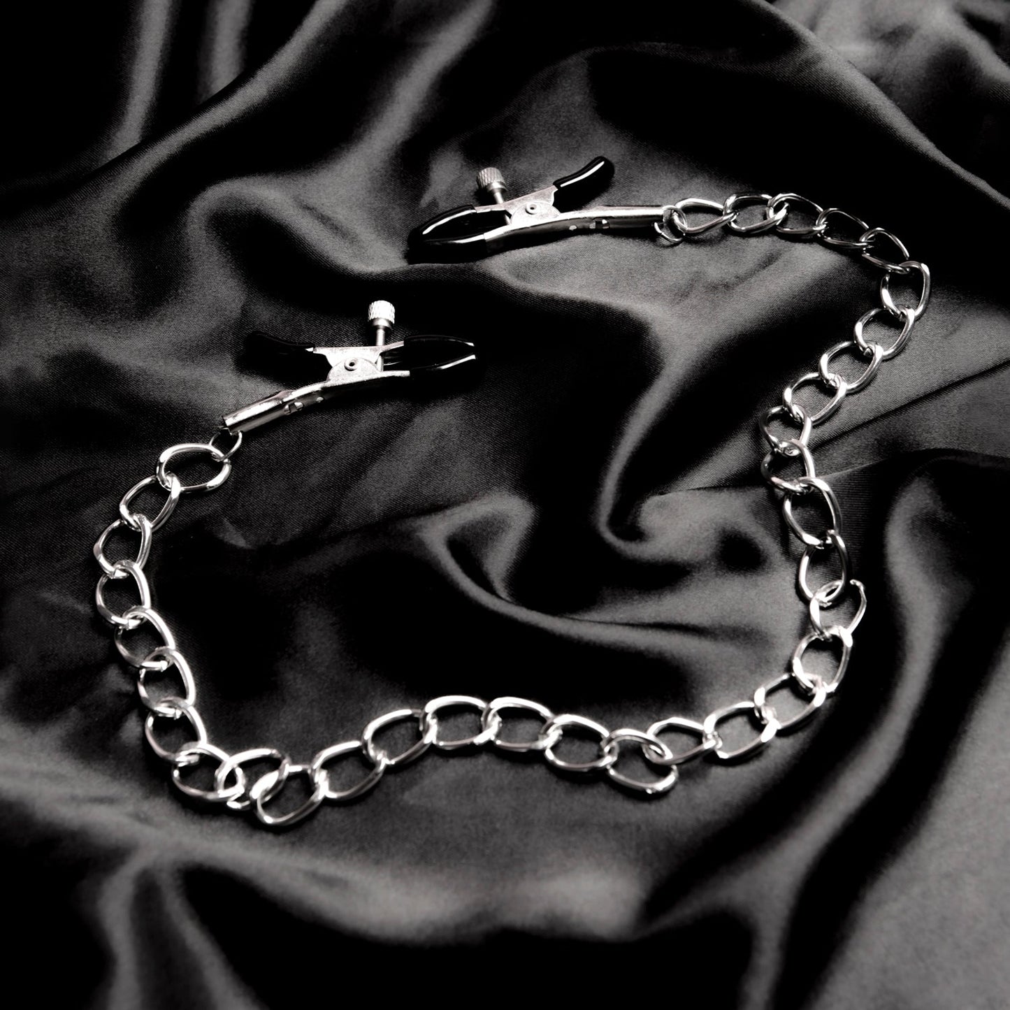OOOH! Nipples Nippers Pinzas con Cadena para Pezones