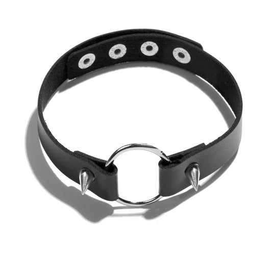 Joys x Oooh! Choker Efecto Cuero Tachuelas